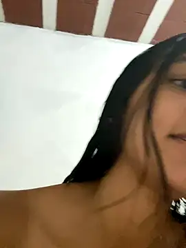 bell hott online show from October 14, 10:45 pm