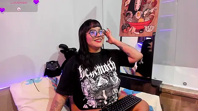 Snapshot of Louiemanson_ chatting on October 17, 5:16 pm Louiemanson online show from October 17, 5:16 pm