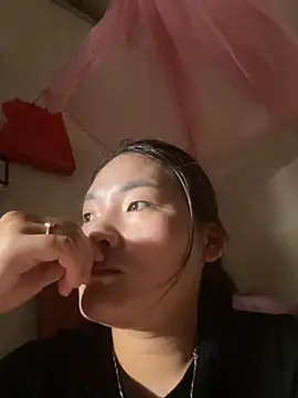 Snapshot of Beautiful-light22 chatting on October 17, 4:27 am Beautiful-light22 online show from October 17, 4:27 am