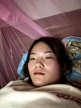 Snapshot of Beautiful-light22 chatting on October 15, 4:48 am Beautiful-light22 online show from October 15, 4:48 am