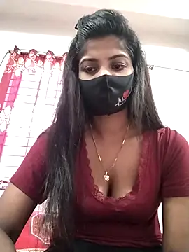 Queen-Any online show from November 16, 2:57 am