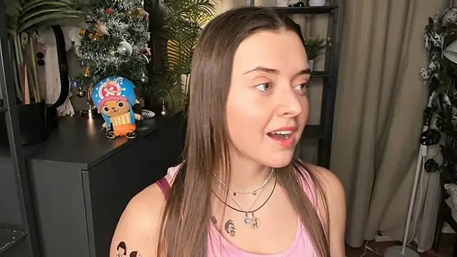 ThelmaJusto online show from January 17, 3:30 pm