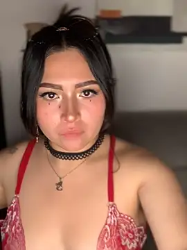 Snapshot of NicolBeltran_Pink chatting on October 7, 9:52 pm NicolBeltran Pink online show from October 7, 9:52 pm