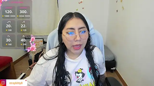 LoveLyy- online show from November 9, 4:47 pm