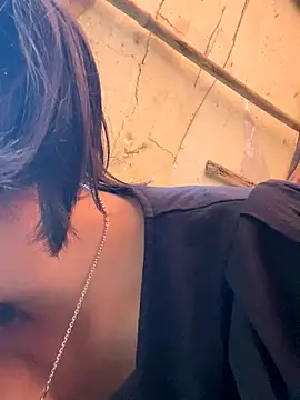 Snapshot of Pii_x chatting on October 11, 7:57 am Pii x online show from October 11, 7:57 am
