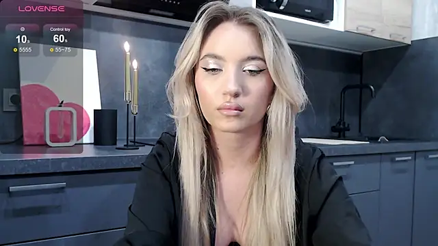 Luna glamy online show from October 18, 8:54 pm
