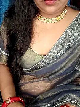 Rashmi 011 online show from June 3, 12:45 am