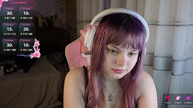 KristiBloom online show from March 9, 10:46 pm