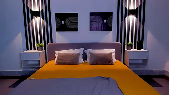 Olivia Grantt online show from November 14, 1:16 am