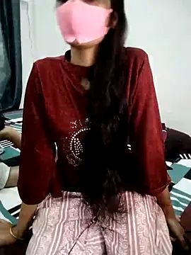 Snapshot of Aarzoo_Arman chatting on October 13, 9:45 am Aarzoo Arman online show from October 13, 9:45 am