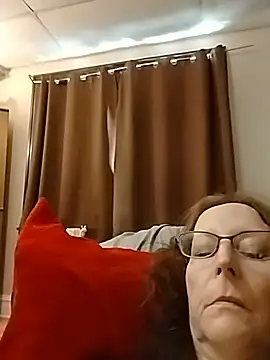Spicylady1234 online show from June 2, 7:37 pm
