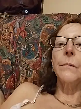 Spicylady1234 online show from July 31, 10:22 pm