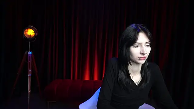 Snapshot of Trix_Void chatting on October 6, 8:09 am Trix Void online show from October 6, 8:09 am