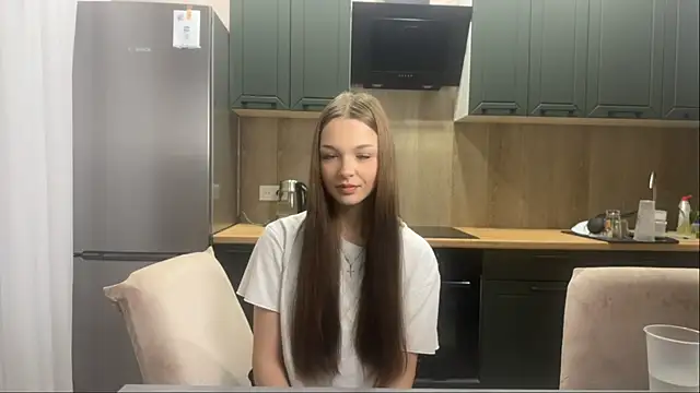 SunnySprinkle online show from October 12, 12:29 pm