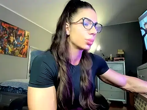 Alesyamuscledollxh online show from February 6, 9:40 pm