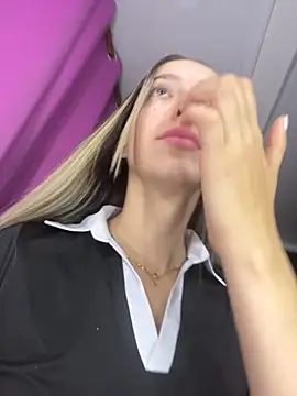 Sophia rouse online show from October 26, 6:20 am