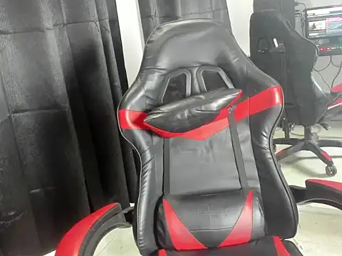 Baby Latin online show from December 5, 8:32 pm