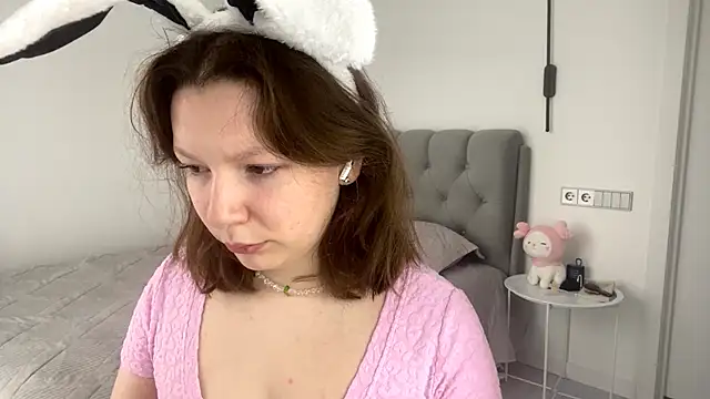 TamekiaSamii online show from December 2, 9:55 am