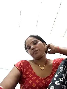 Snapshot of Nm_sanjna chatting on October 16, 3:36 pm Nm sanjna online show from October 16, 3:36 pm