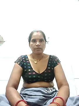 Snapshot of Nm_sanjna chatting on October 15, 3:25 pm Nm sanjna online show from October 15, 3:25 pm
