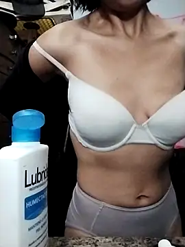 Lollysmile26 online show from November 24, 5:42 am