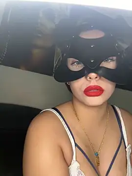 Teengirlmiaa online show from November 25, 7:36 pm