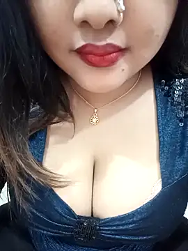 Beauty Queen Soniya online show from November 29, 6:23 pm