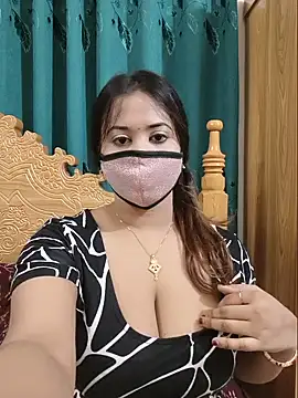Beauty Queen Soniya online show from June 18, 9:14 am