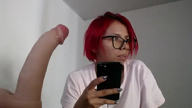 Snapshot of firer-red69 chatting on October 10, 7:52 pm firer-red69 online show from October 10, 7:52 pm