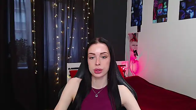 ariel is on vacation online show from October 15, 10:18 am