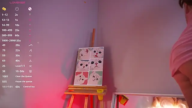 LureOfEva online show from March 23, 8:59 pm