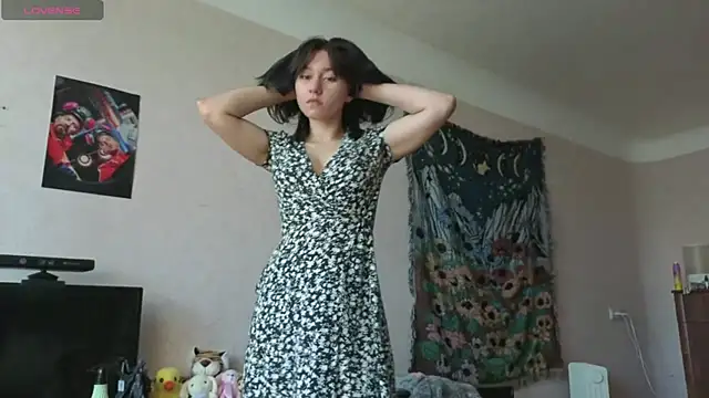 MiaLovelyOne online show from June 9, 6:24 am