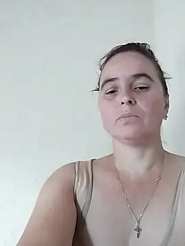 Snapshot of Ella-433 chatting on October 13, 11:13 am Ella-433 online show from October 13, 11:13 am