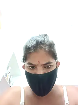 Hot radhaji online show from October 22, 5:40 pm