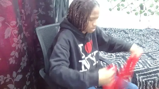 Melani ebony online show from April 18, 1:35 pm