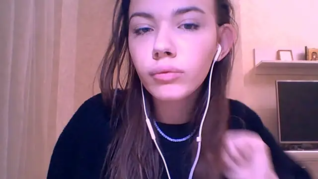 CeyaLier online show from December 16, 5:30 pm