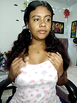 vannesitha25 online show from January 6, 10:57 pm