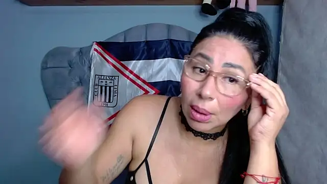 miss ivana online show from March 31, 1:49 am