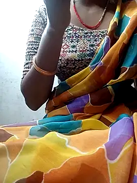 Sexy Riya Bhabhi online show from October 30, 1:52 am