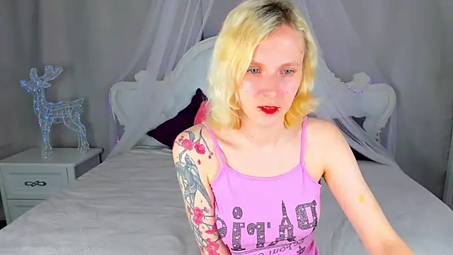 LikiLips online show from April 21, 1:09 am