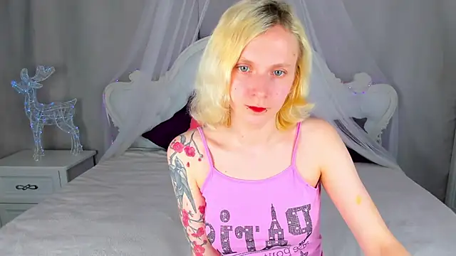 LikiLips online show from April 21, 1:42 am