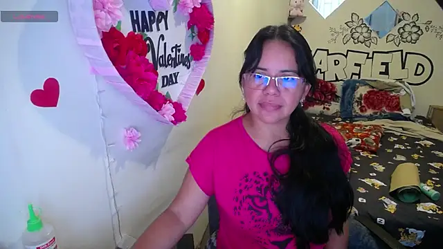 Miss  kendra  online show from June 9, 11:31 am