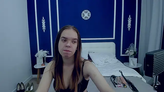 KamilaPeach online show from October 12, 6:38 am