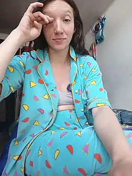 Lucy colee online show from November 18, 4:52 pm