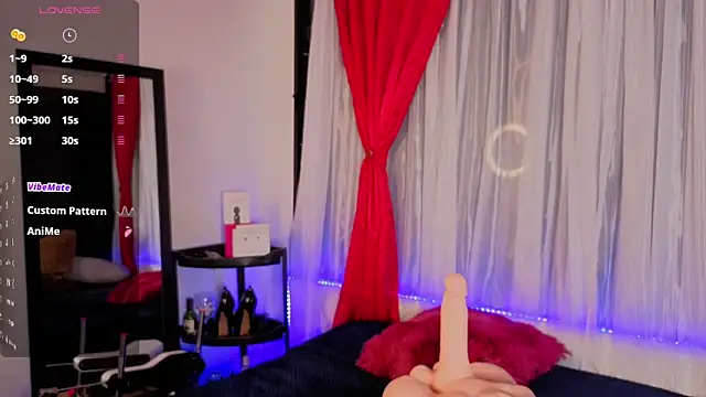 Victoria Jonhss online show from February 18, 1:16 am