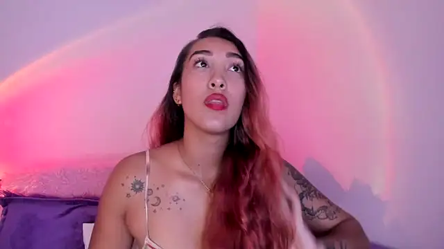 HeidyRousse online show from April 15, 2:34 am