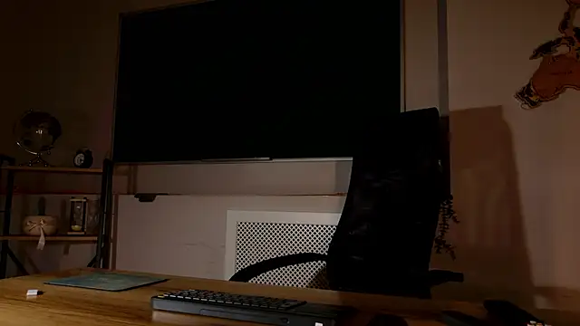 ClaireMathis online show from July 5, 2:56 pm