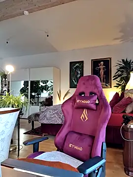 bianca bellamy online show from November 5, 2:00 pm