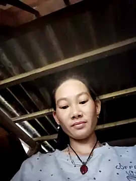 Snapshot of gio-thu chatting on October 17, 7:33 am gio-thu online show from October 17, 7:33 am