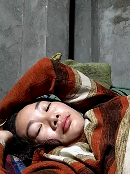 gio-thu online show from February 25, 5:22 pm